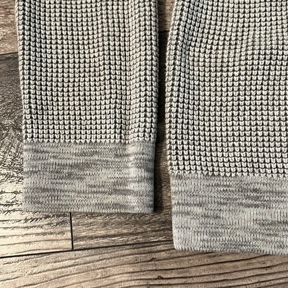 Calvin Klein men pullover sweater grey size M gently used cotton - Picture 4 of 4